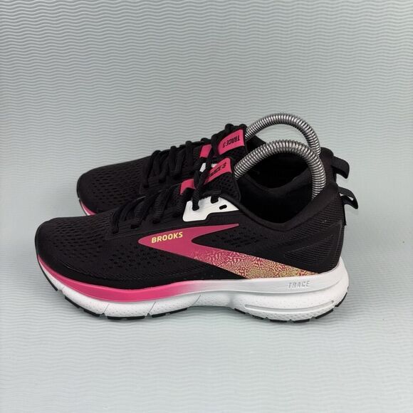 Brooks Trace 3 Athletic Running Shoes Women’s Size 7B 1204011B098 Black Pink - Picture 3 of 9